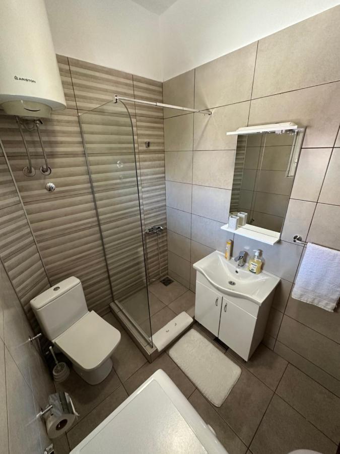 Momentera Apartments Котор Экстерьер фото